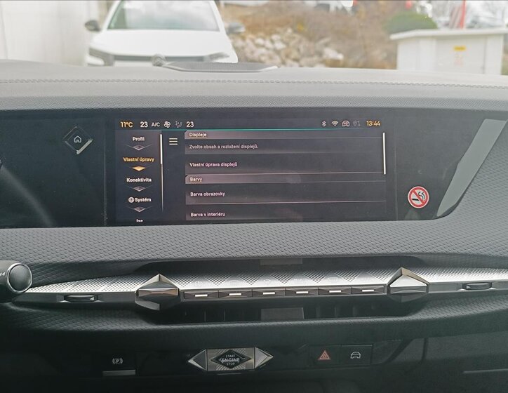 DS Automobiles DS4 Hatchback 1,6 l 133 kw