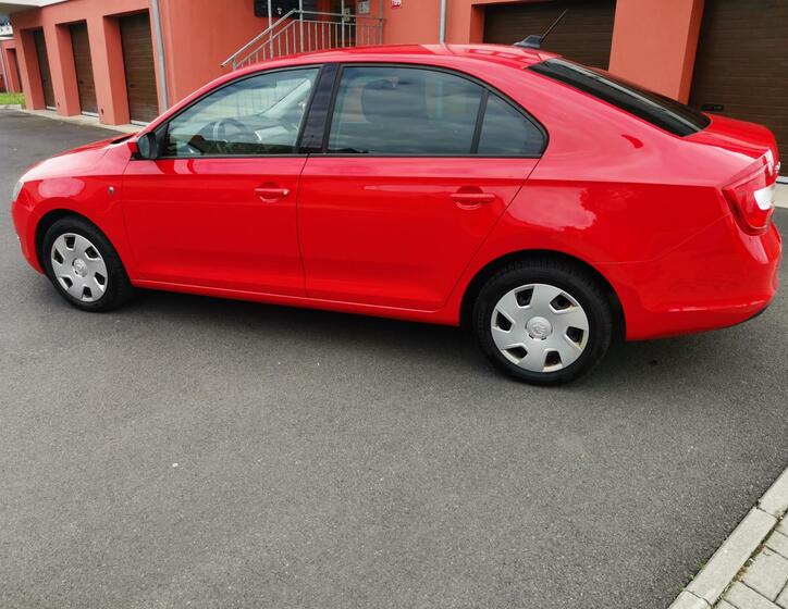 Škoda Rapid 9
