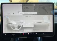 Tesla Model 3 Sedan / Limuzína 0,0 239 kw