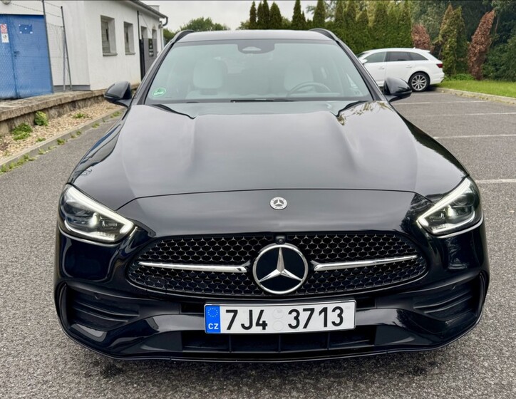 Mercedes-Benz Třídy C 8