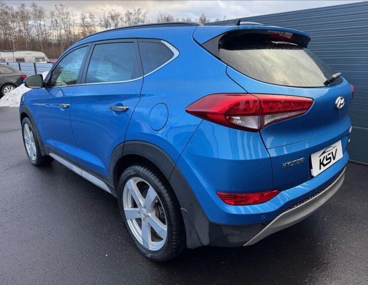 Hyundai Tucson SUV 2,0 l 136 kw