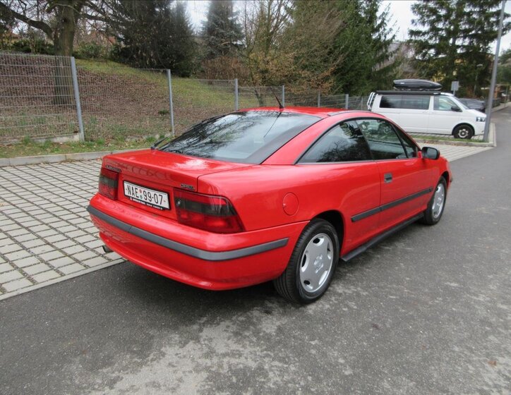 Opel Calibra Kupé 2,0 l 85 kw