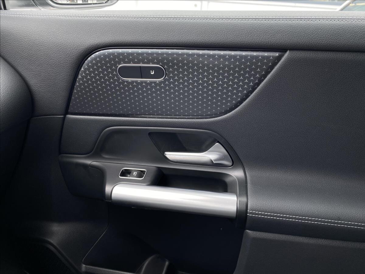 Mercedes-Benz GLA SUV 2,0 l 85 kw