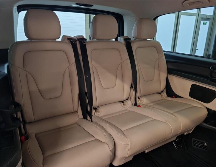 Mercedes-Benz Třídy V MPV 2,0 l 174 kw