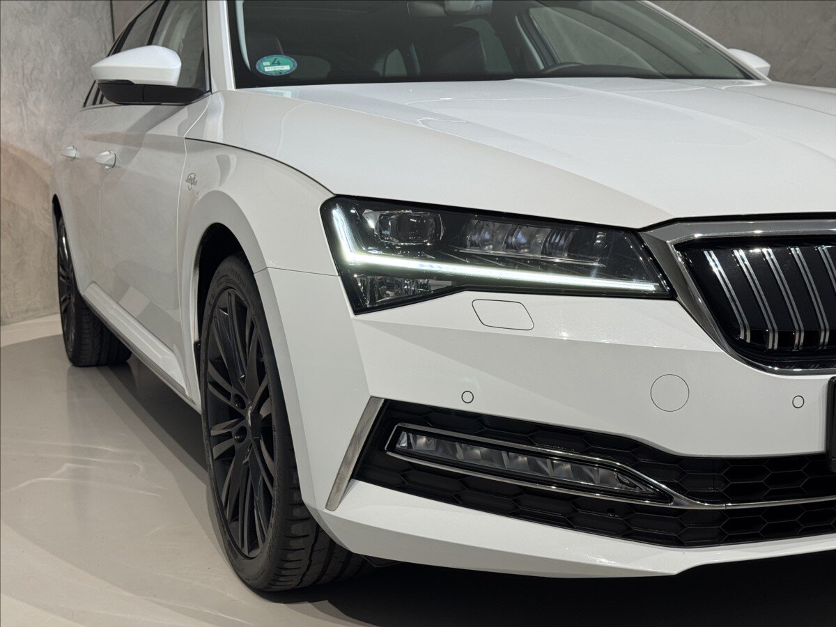 Škoda Superb Kombi 1,4 l 160 kw