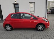 Toyota Yaris 5