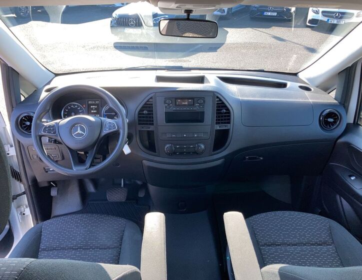 Mercedes-Benz Vito 16