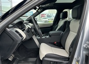 Land Rover Discovery 10