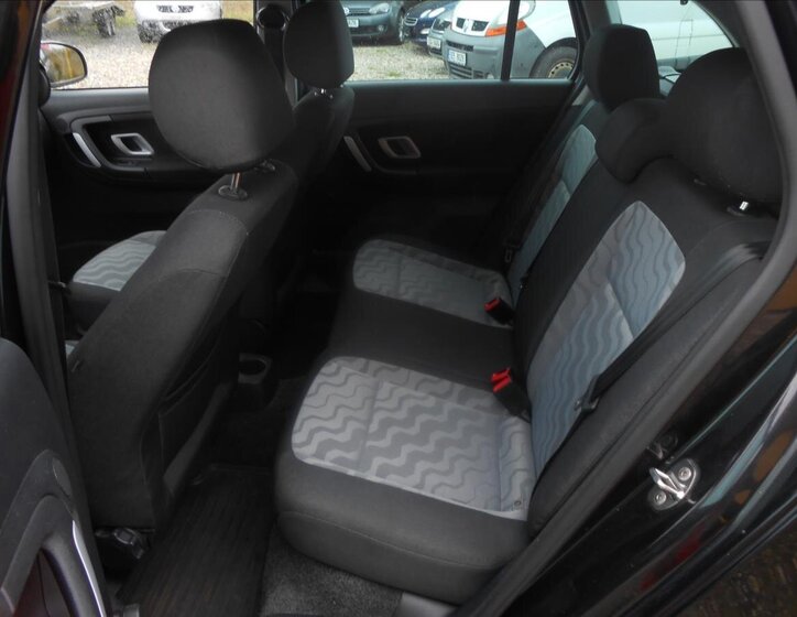 Škoda Fabia Kombi 1,4 l 63 kw