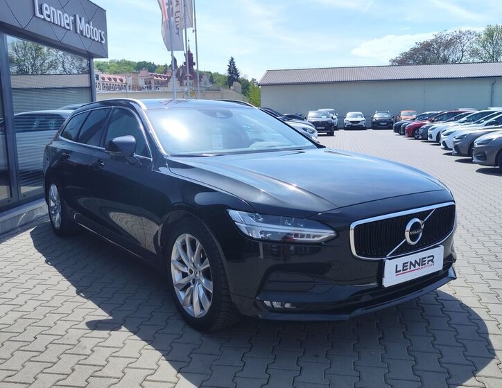 Volvo V90 Kombi 2,0 l 140 kw