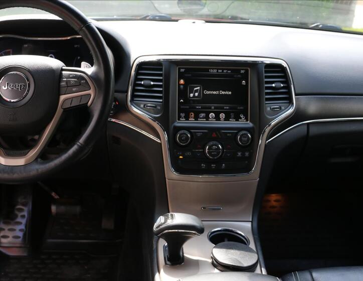 Jeep Grand Cherokee 33