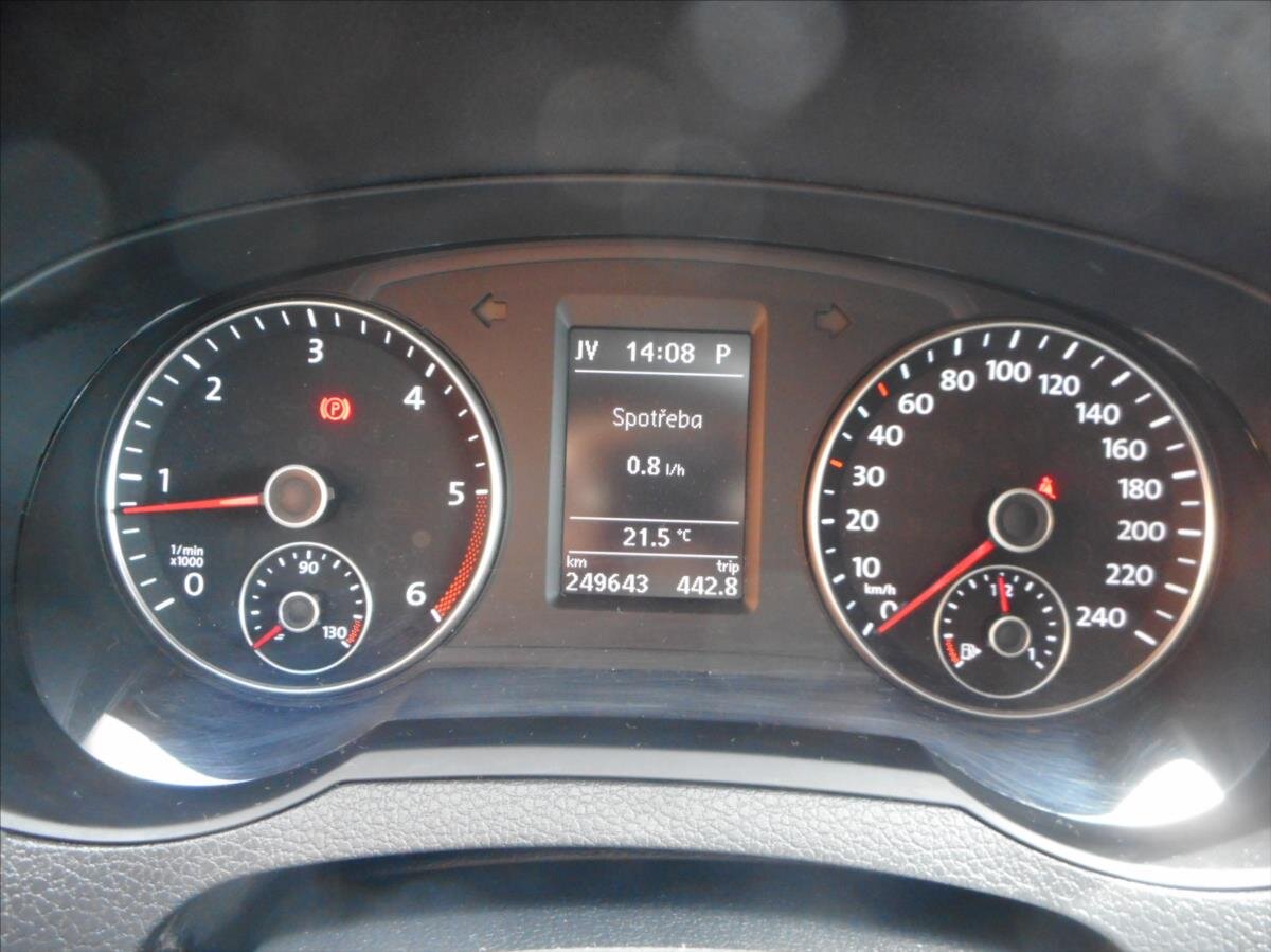 Volkswagen Sharan MPV 2,0 l 103 kw