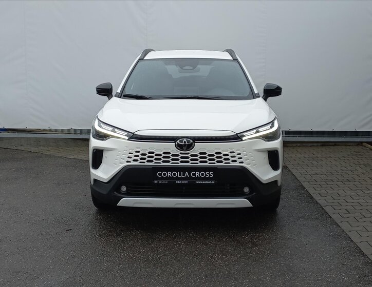 Toyota Corolla Cross CUV 1,8 l 72 kw