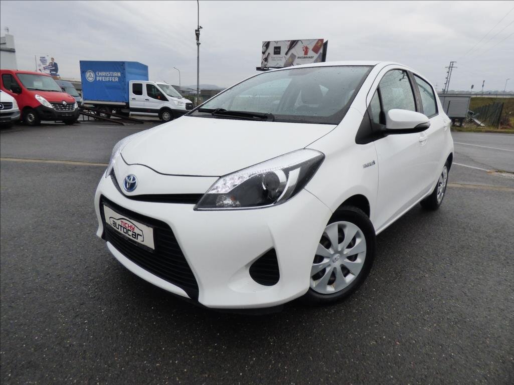 Toyota Yaris Hatchback 1,5 l 55 kw