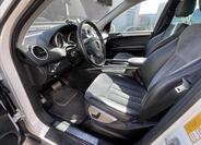 Mercedes-Benz Třídy M SUV 3,0 l 165 kw