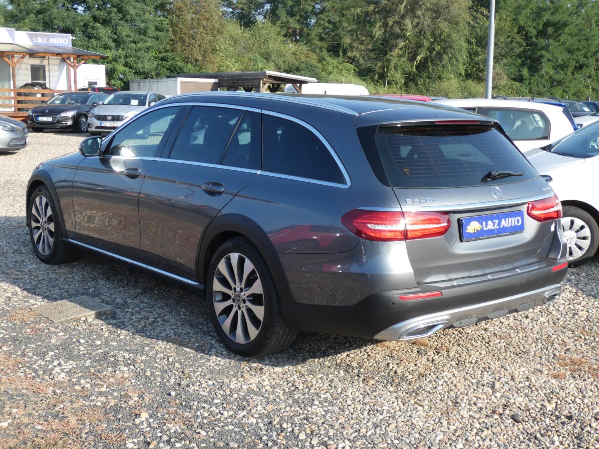 Mercedes-Benz Třídy E