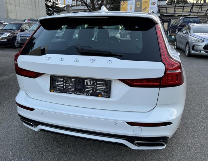 Volvo V60 Kombi 2,0 l 110 kw