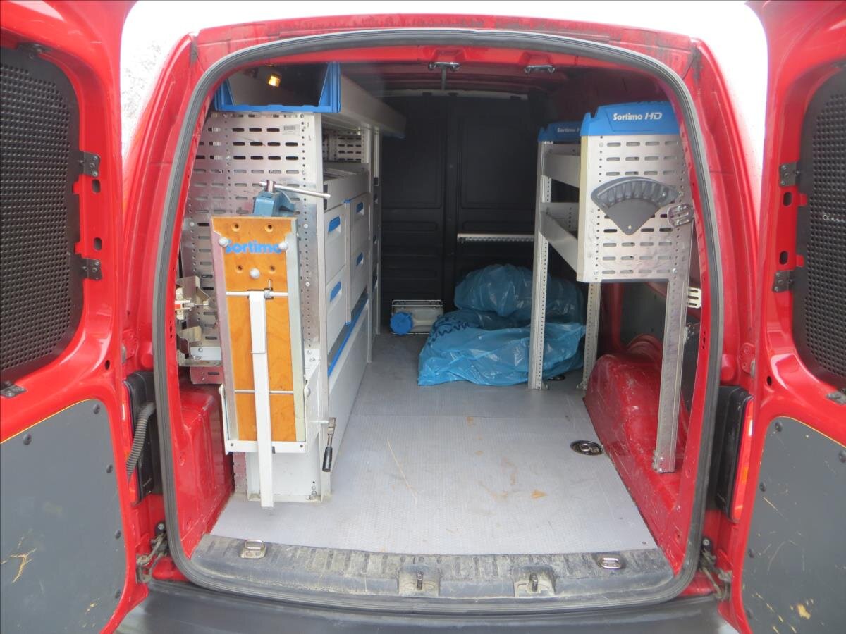 Volkswagen Caddy Skříň 1,4 l 81 kw