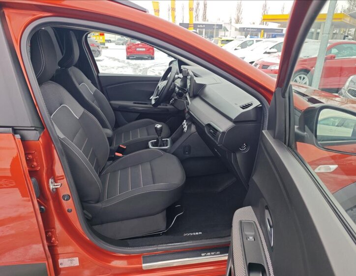 Dacia Jogger Kombi 999,0 67 kw