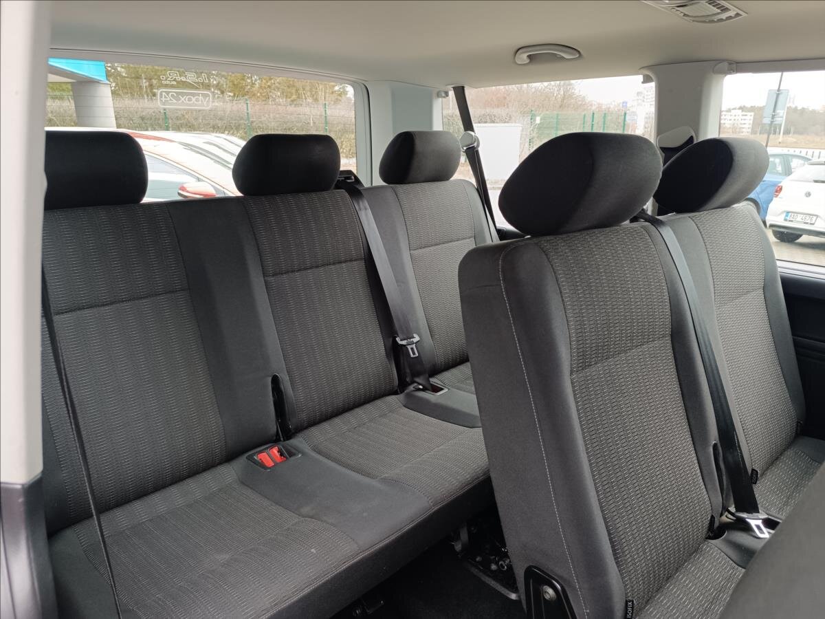 Volkswagen Caravelle MPV 2,0 l 110 kw