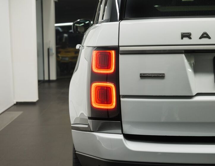 Land Rover Range Rover 19