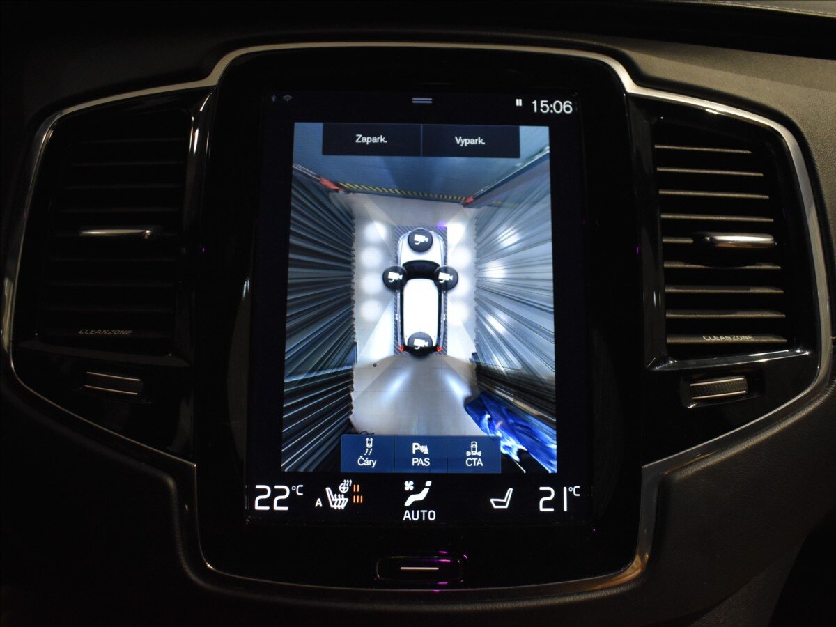 Volvo XC90 SUV 2,0 l 165 kw