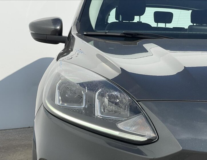 Ford Kuga SUV / Terénní 1,5 l 110 kw