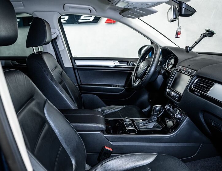 Volkswagen Touareg SUV / Terénní 3,0 l 193 kw