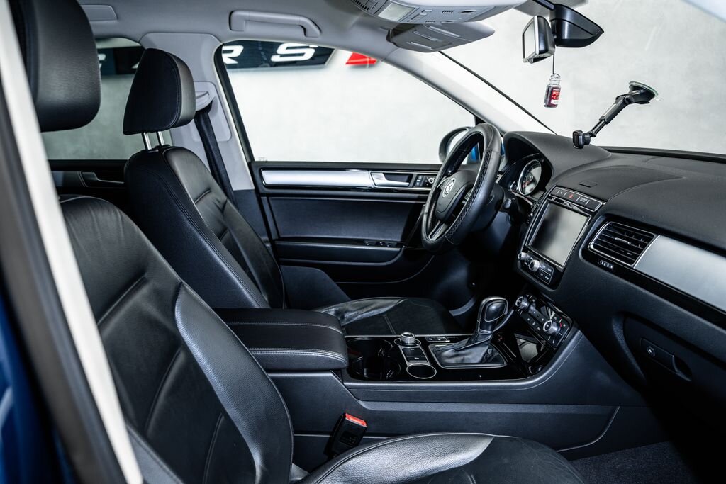 Volkswagen Touareg SUV / Terénní 3,0 l 193 kw