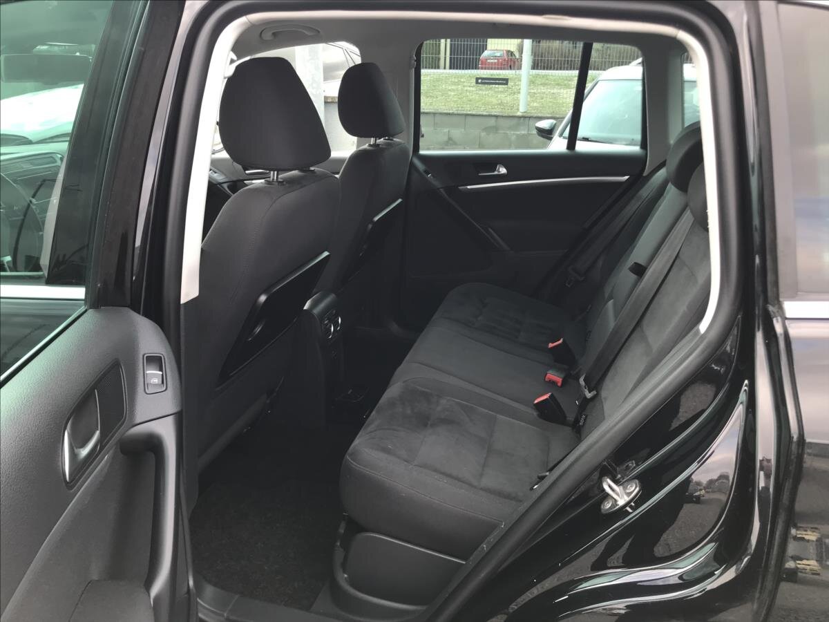 Volkswagen Tiguan Kombi 2,0 l 81 kw