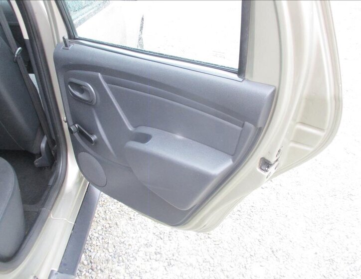 Dacia Duster SUV 1,6 l 77 kw