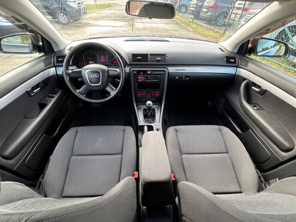 Audi A4 Kombi 2,0 l 103 kw