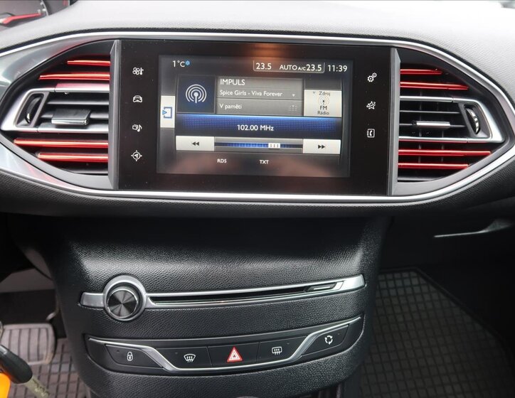 Peugeot 308 Kombi 2,0 l 110 kw