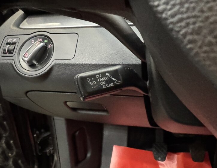 Volkswagen Passat Kombi 2,0 l 103 kw