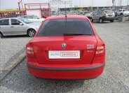 Škoda Octavia Sedan / Limuzína 1,6 l 75 kw