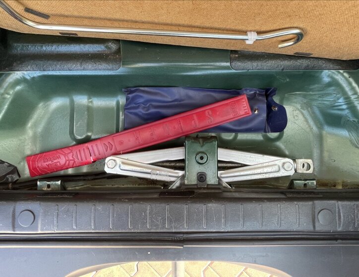 Suzuki Jimny SUV / Terénní 1,3 l 63 kw