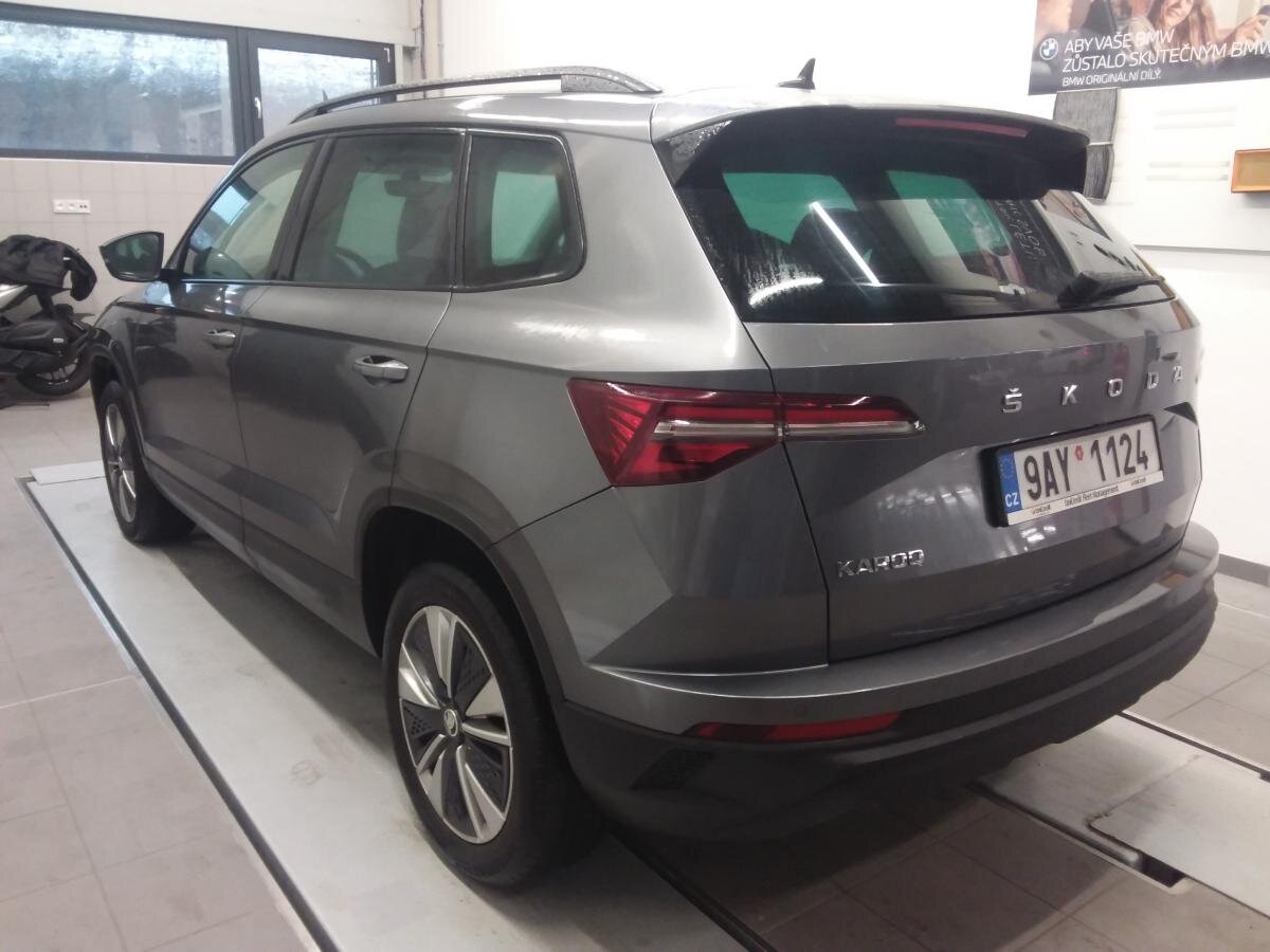 Škoda Karoq SUV 1,5 l 110 kw