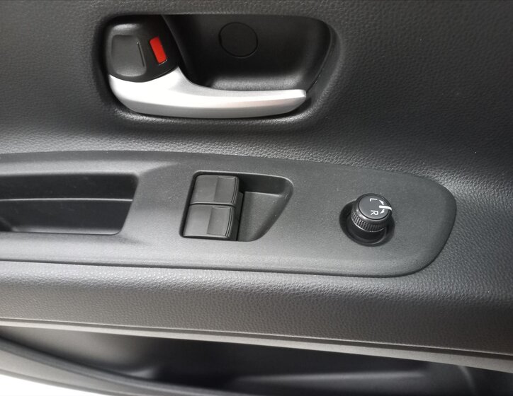 Toyota Aygo Hatchback 1,5 l 53 kw