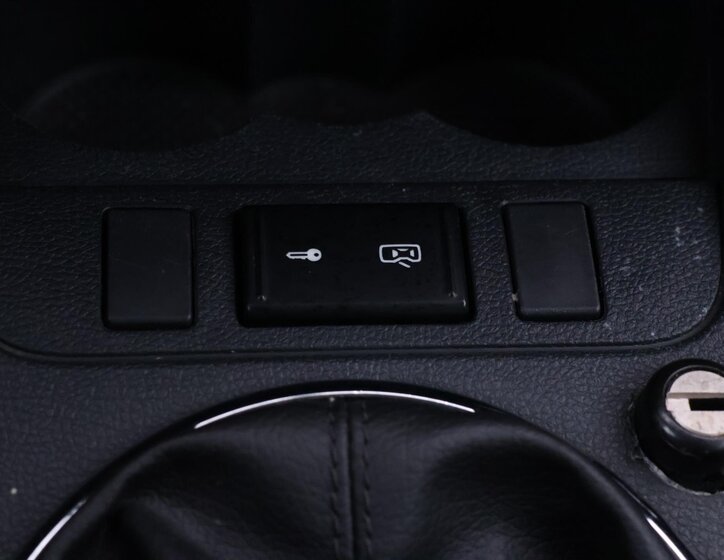 Škoda Roomster MPV 1,2 l 63 kw