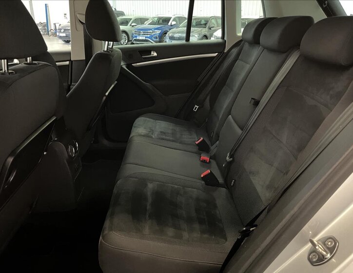 Volkswagen Tiguan SUV / Terénní 2,0 l 103 kw