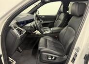 BMW X7 9