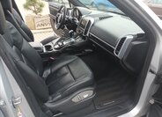 Porsche Cayenne Kombi 3,0 l 180 kw