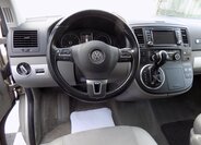 Volkswagen Multivan 27