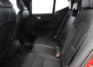 Volvo XC40 SUV / Terénní 2,0 l 182 kw