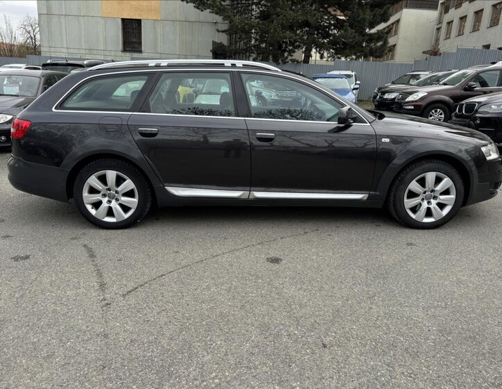 Audi A6 Allroad Kombi 3,0 l 171 kw