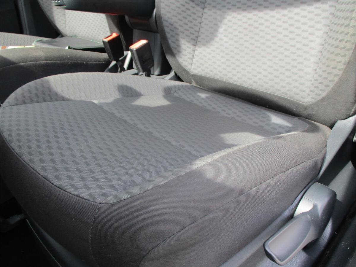 Škoda Roomster MPV 1,6 l 66 kw