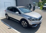 Suzuki SX4 S-Cross 3