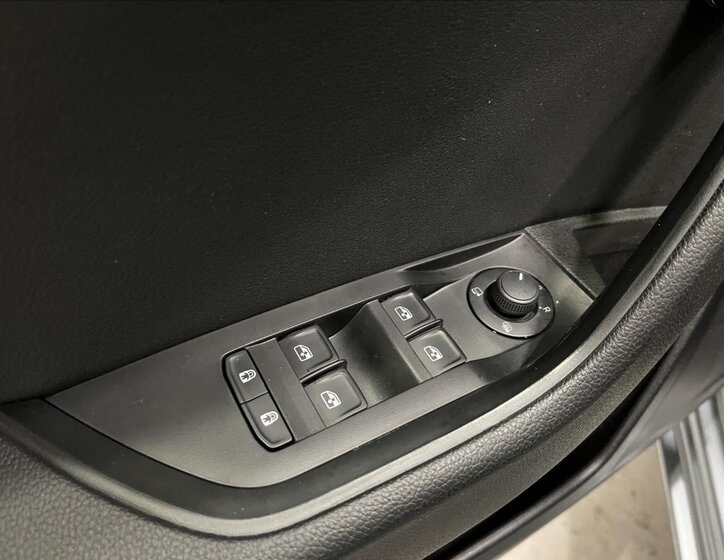 Škoda Superb Kombi 1,5 l 110 kw