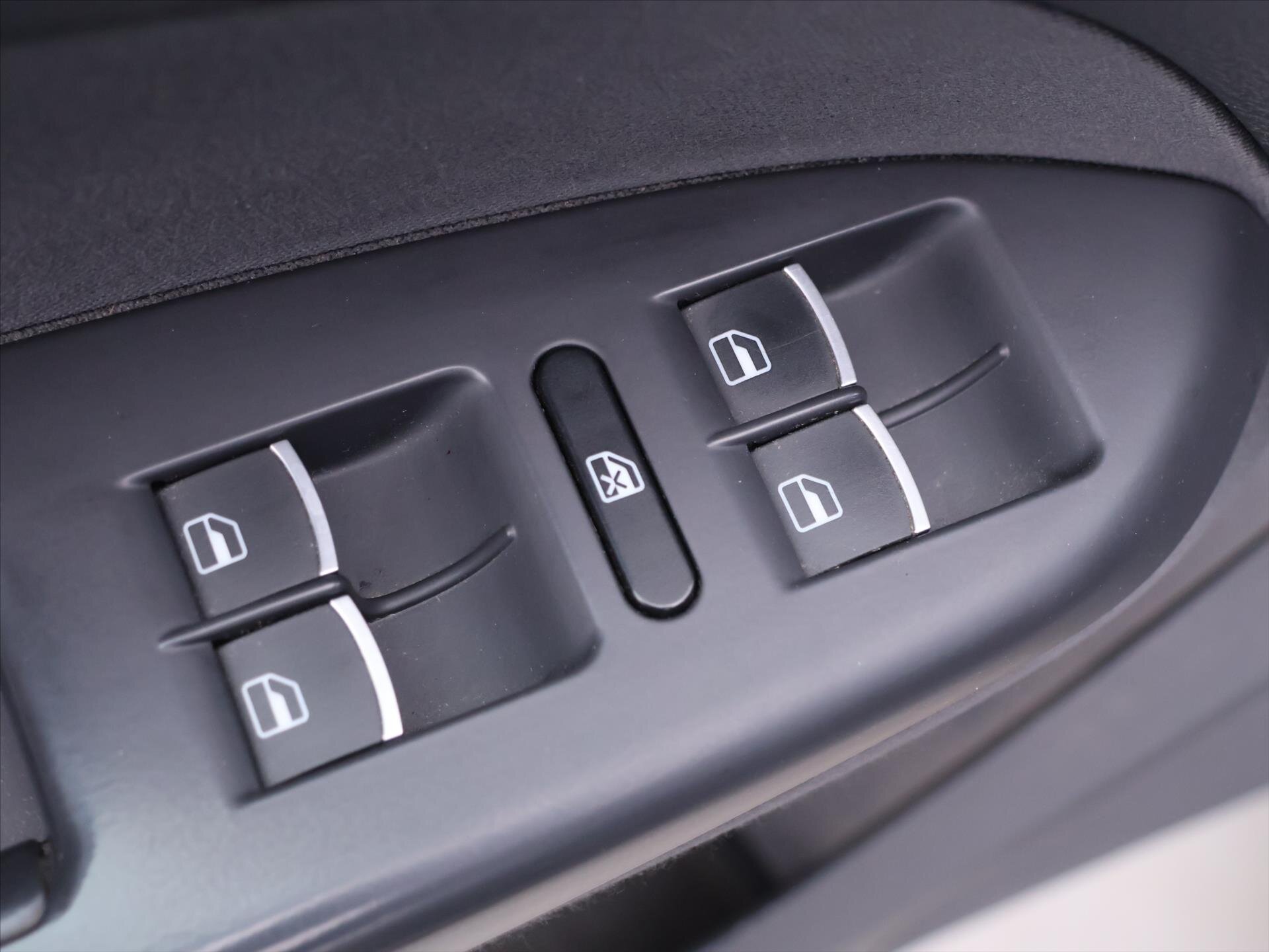 Volkswagen Touran MPV 2,0 l 125 kw