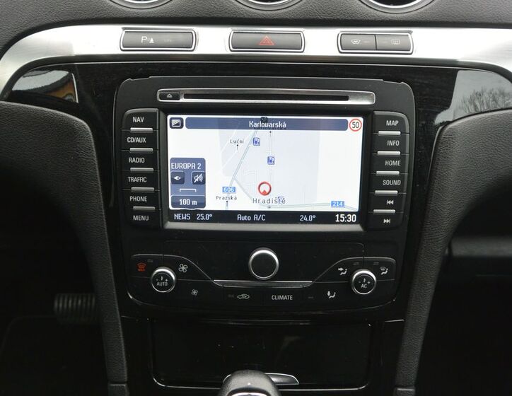 Ford S-MAX MPV 2,2 l 147 kw